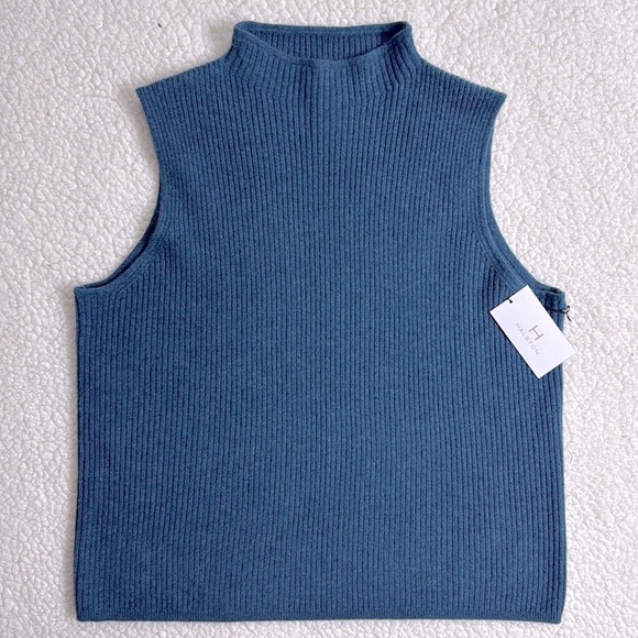 H by Halston Blue Sleeveless Turtleneck Sweater - Picture 1 of 11